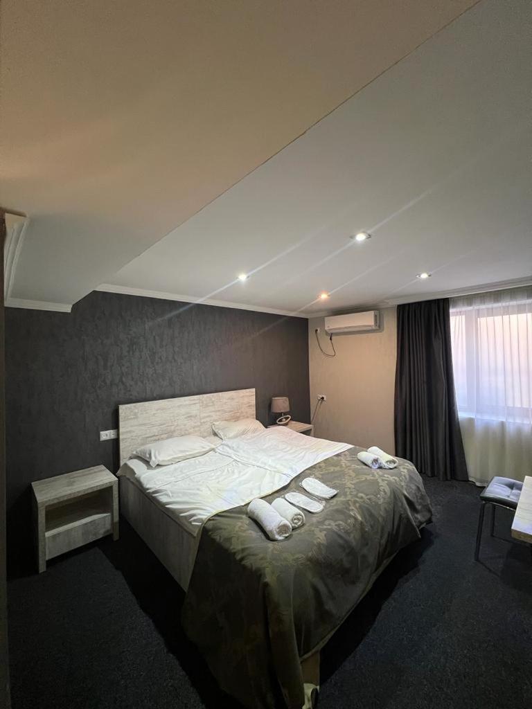 Elno Hotel Tbilisi Zimmer foto