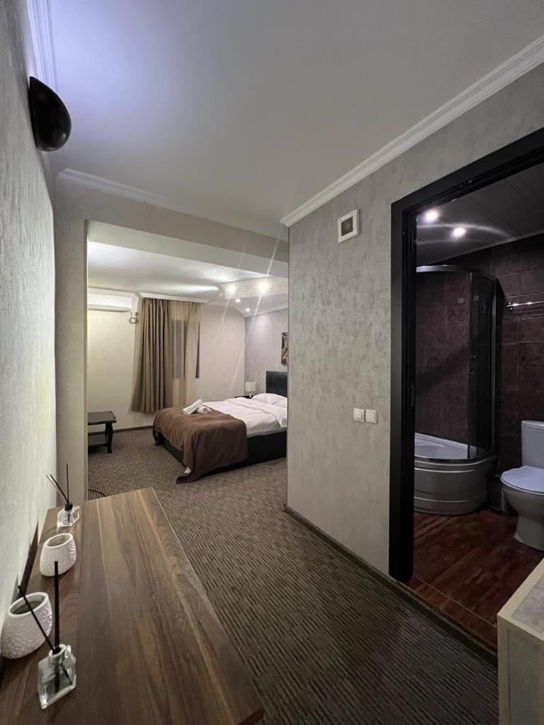 Elno Hotel Tbilisi Zimmer foto